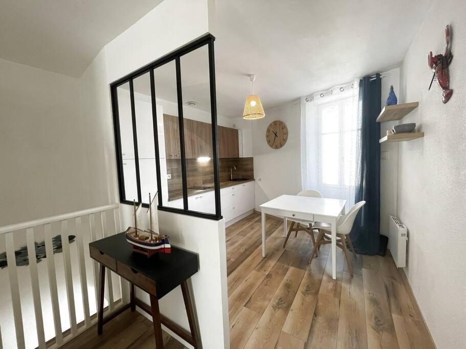 Charmante Maison Au Village 格吕桑 外观 照片